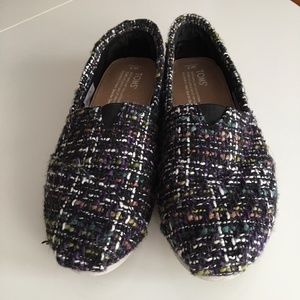 Toms women's classic boucle sz 7